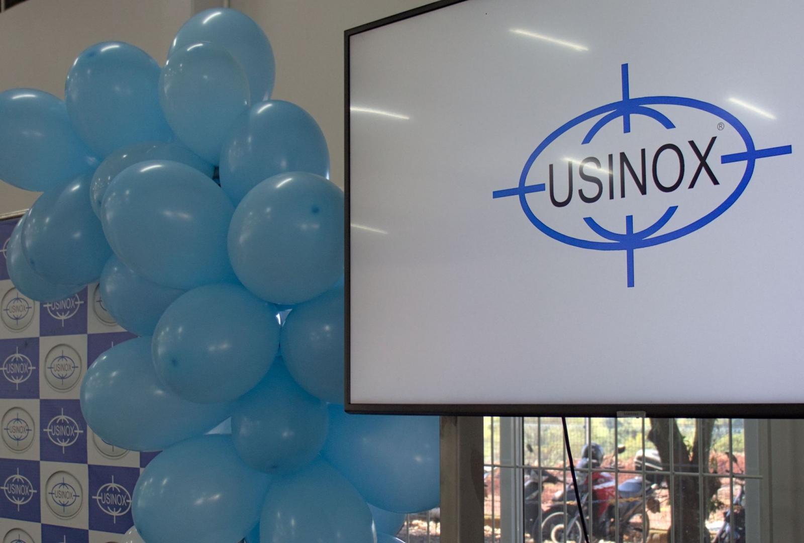 Uma Homenagem aos Trabalhadores da Usinox Uma Homenagem aos Trabalhadores da Usinox